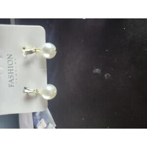 Vintage faux Pearl Earrings